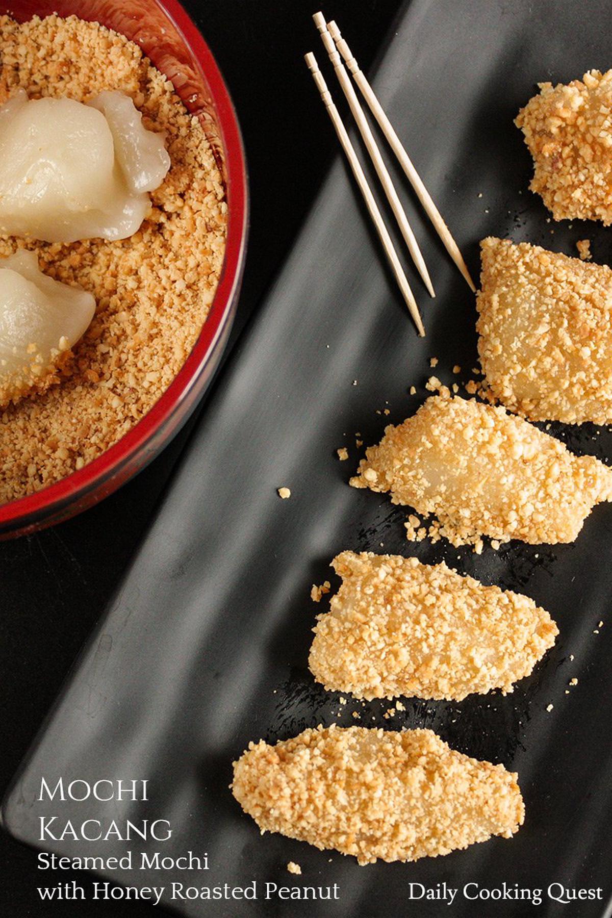 Mochi Kacang - Steamed Mochi with Honey Roasted Peanut