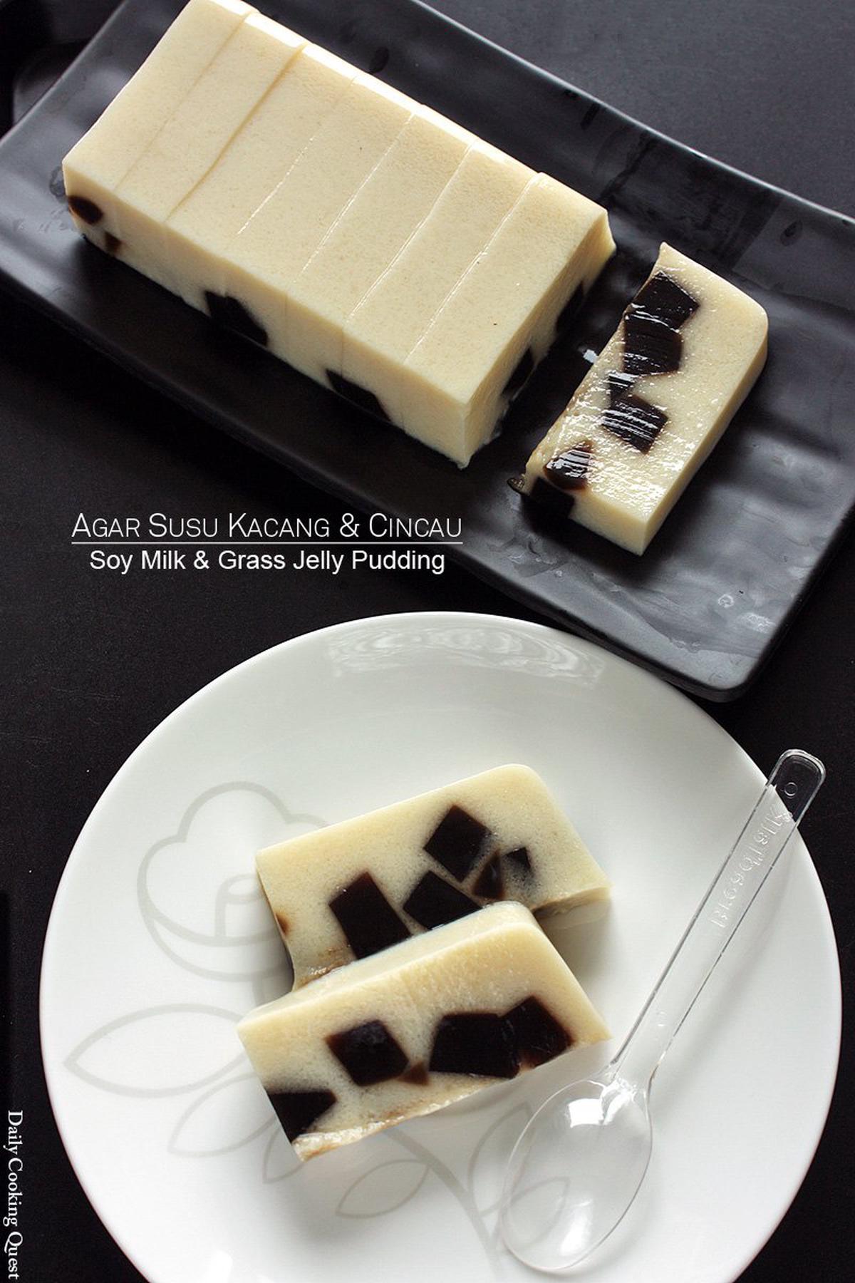 Agar Susu Kacang dan Cincau - Soy Milk and Grass Jelly Pudding