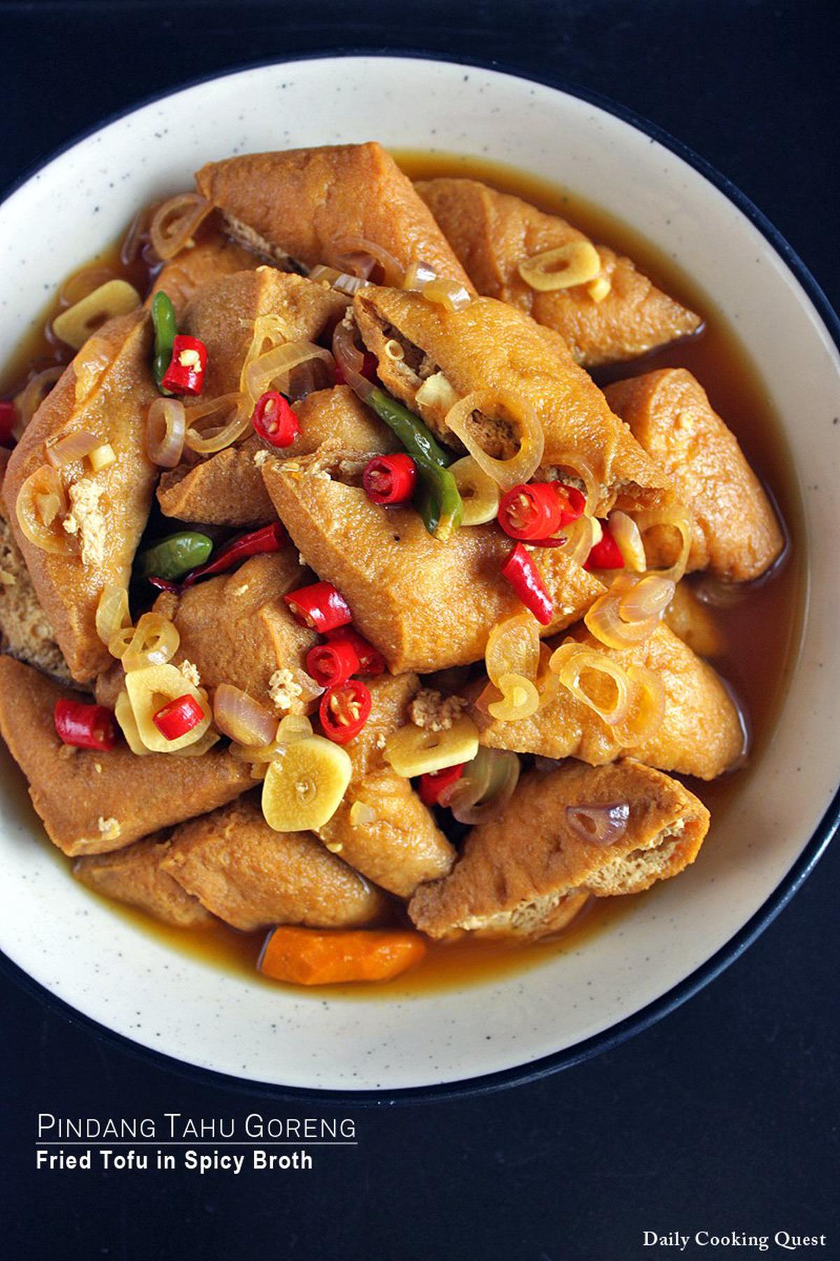 Pindang Tahu Goreng - Fried Tofu in Spicy Broth