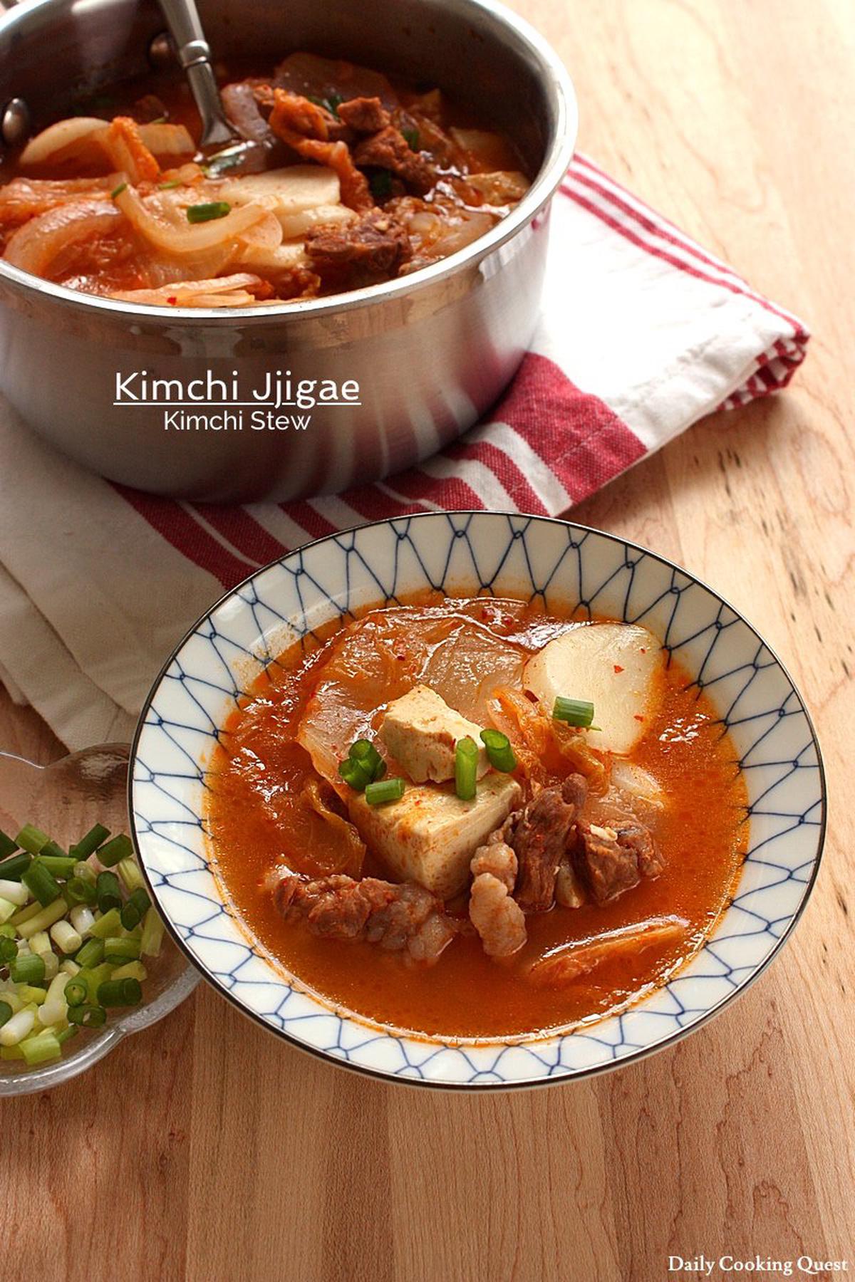 Kimchi Jjigae - Kimchi Stew