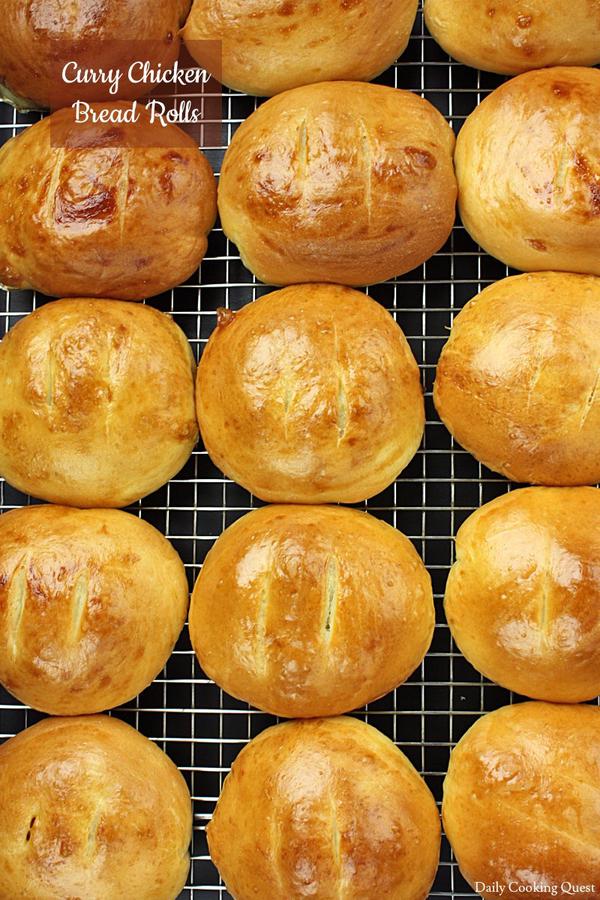 Curry Chicken Bread Rolls