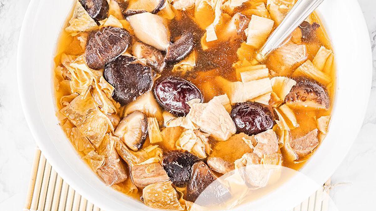 https://dailycookingquest.com/img/2019/08/bean-curd-shiitake-pork-ribs-soup-2_hub476a04fffcb15a7a1c1f35818668f3b_224647_8675d9d44aeec90f53ad5af38bdf2872.jpg