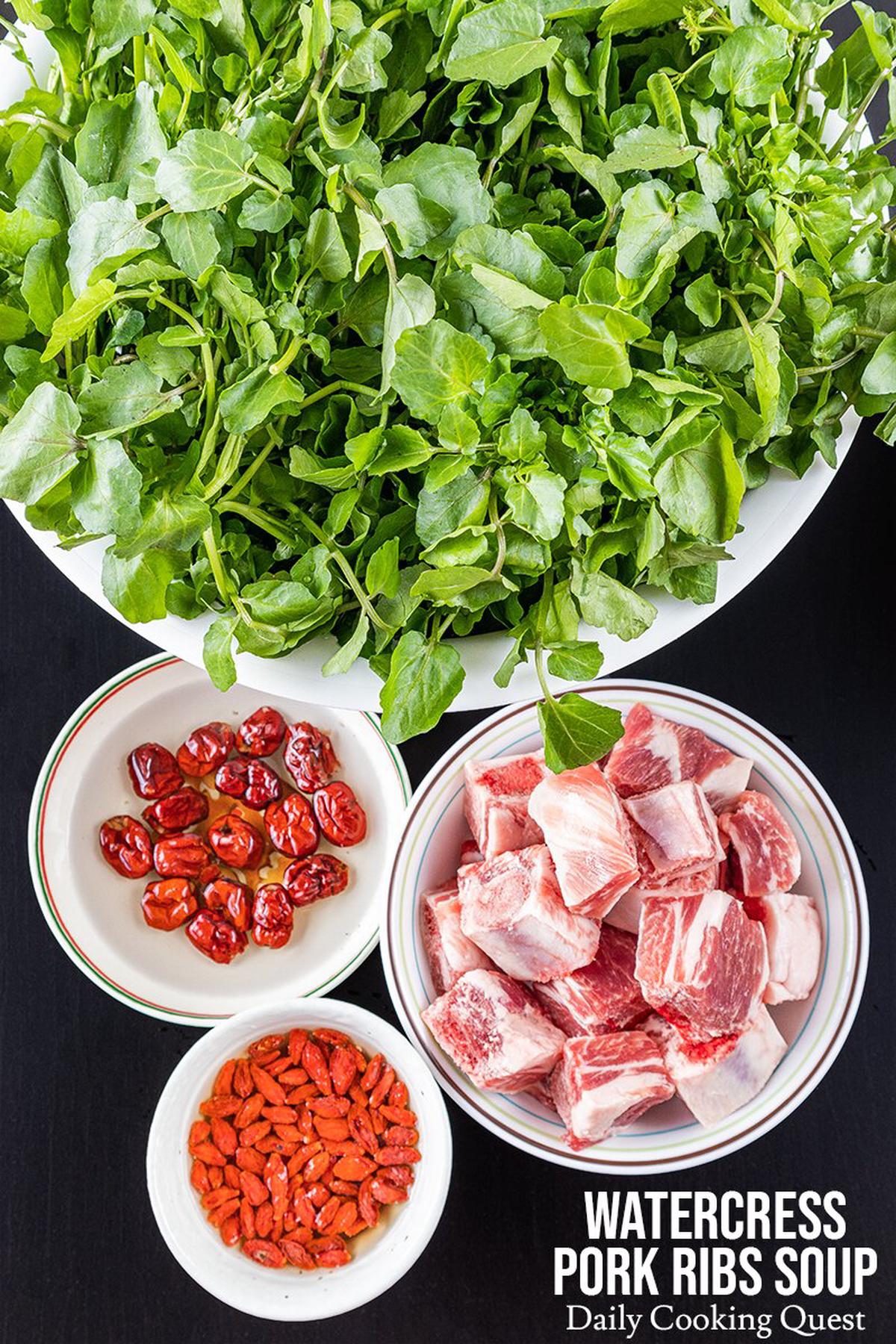 Ingredients to prepare Chinese watercress pork ribs soup: watercress, spare ribs, Chinese red dates/jujube, and goji berries.